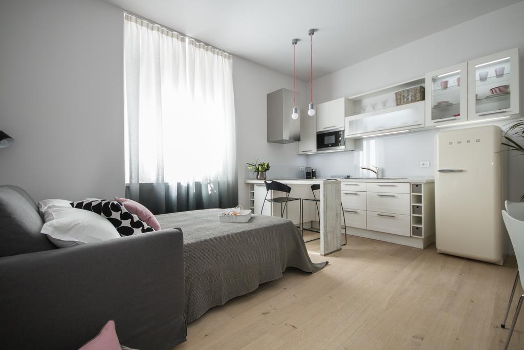 Cavour 51 Apartment Lecco Exterior foto